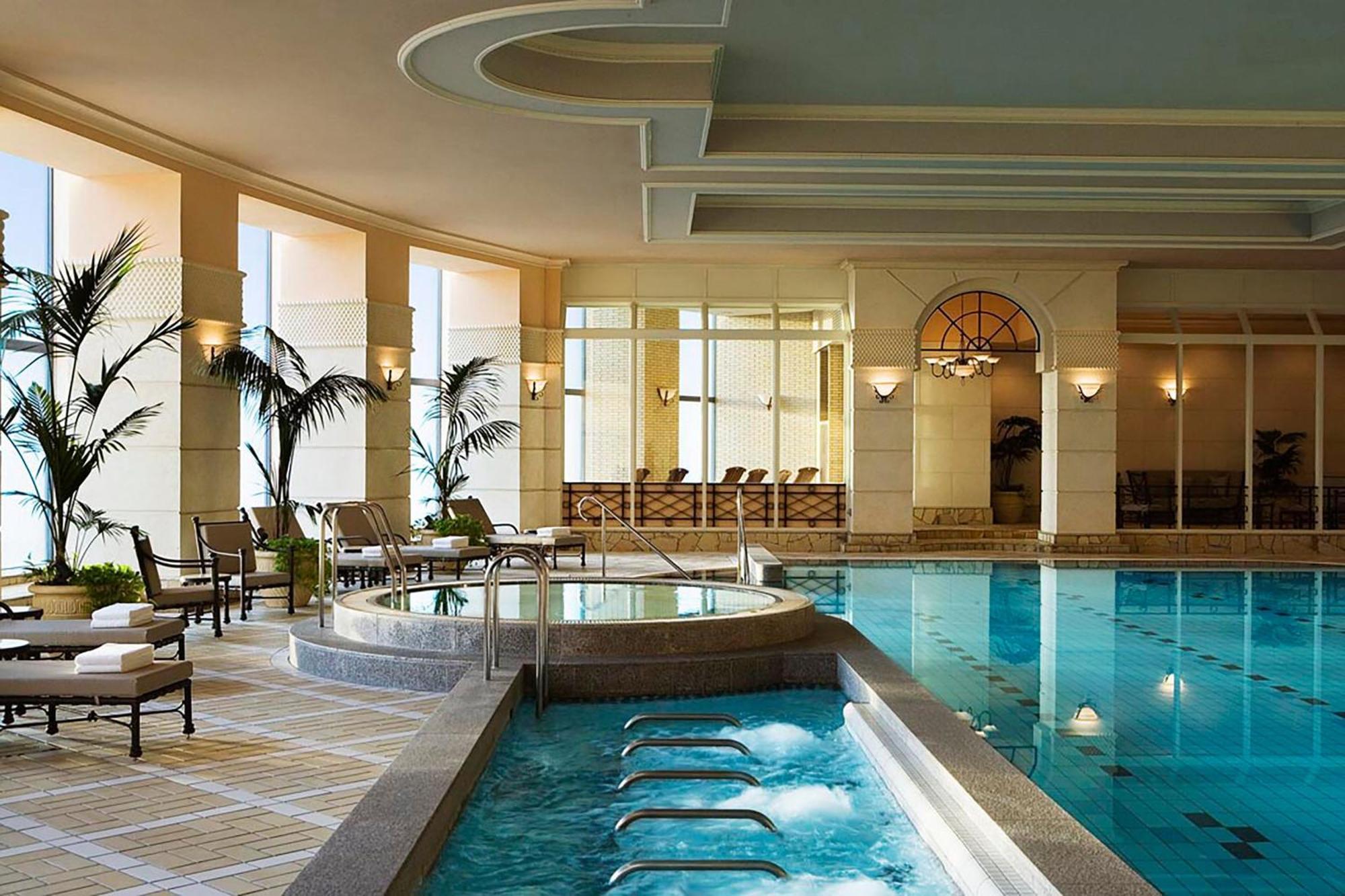 Nagoya Marriott Associa Hotel Екстер'єр фото The swimming pool at the Four Seasons Hotel